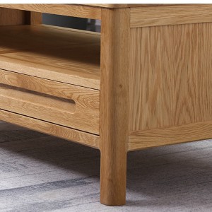 Trojrozmerné hrubé nohy stola z masívneho dreva dokážu dobre zabezpečiť stabilitu konferenčného stolíka.