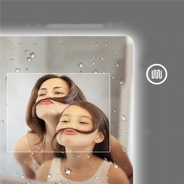 360° тривимірні гучномовці.Це розумне дзеркало має не лише функцію освітлення.Ви також можете підключитися до Bluetooth.грати музику.Коли я втомилася після робочого дня, я приймаю ванну у ванній.Увімкніть музику.Насолоджуйтесь чудовою музикою під час прийняття ванни.Може ефективно усунути втому.